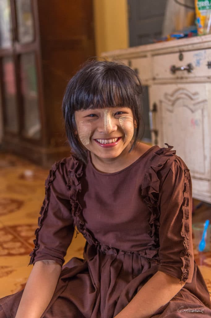 Oprheline Moulmein
