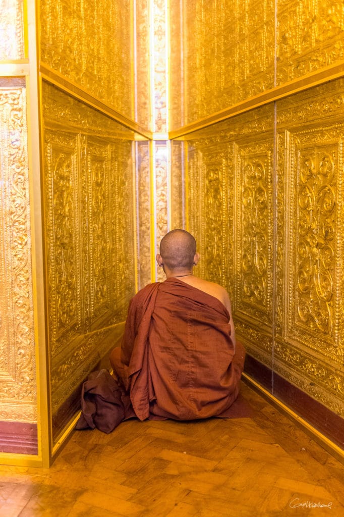 Botataung pagoda Yangon