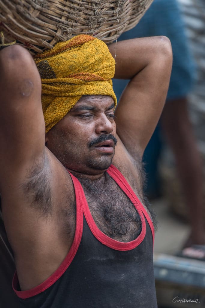 Porteur Kolay market Calcutta Inde
