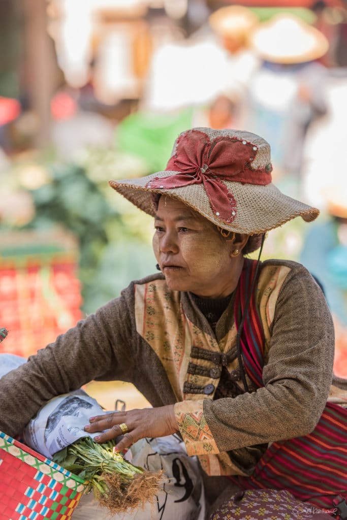 Marché de Heho près du Lac Inle